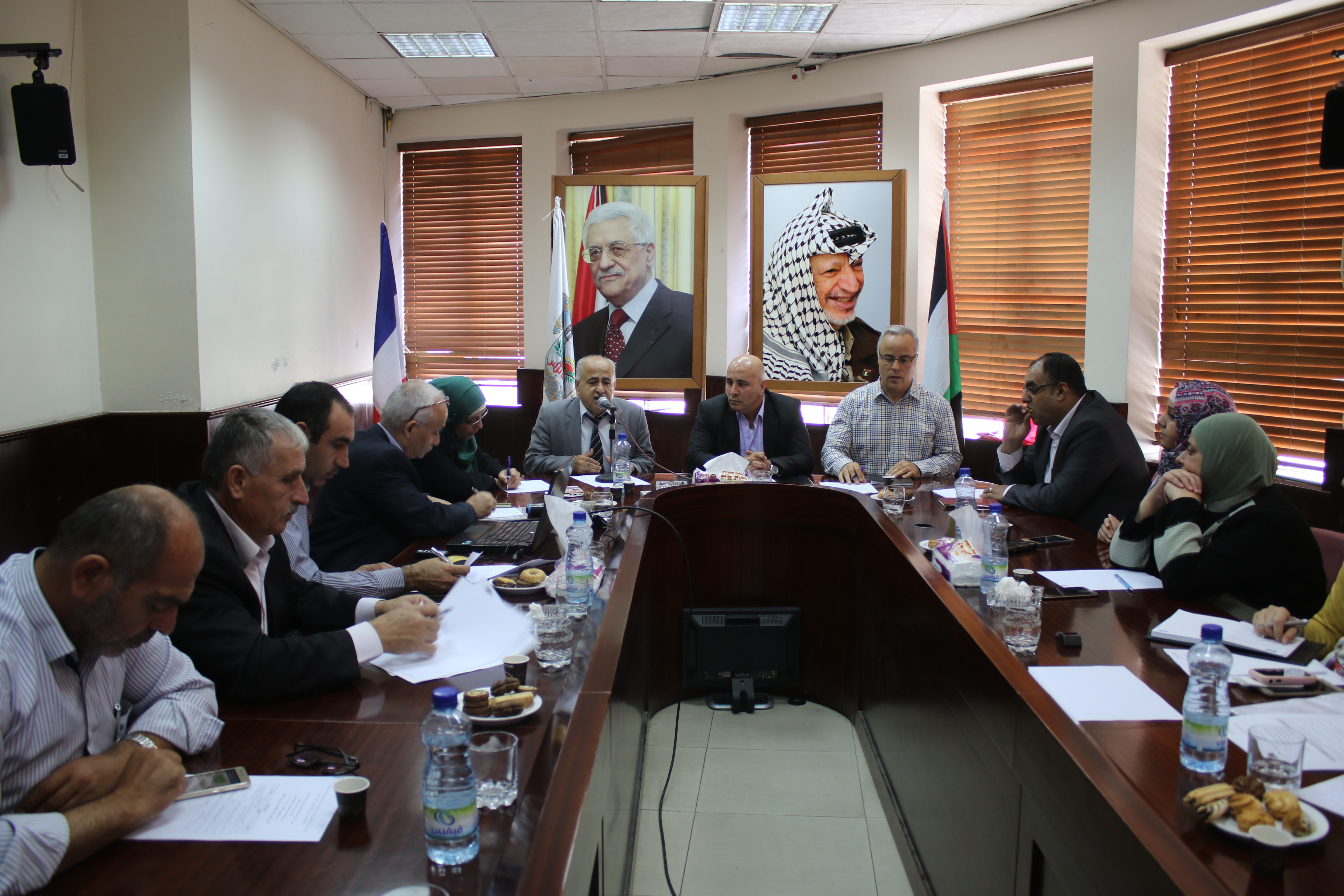 خلال الاجتماع الدوري لمجموعة التخطيط للخدمات الاجتماعية
المجموعة "مستمرون لاختيار أولوية جديدة للعمل"

